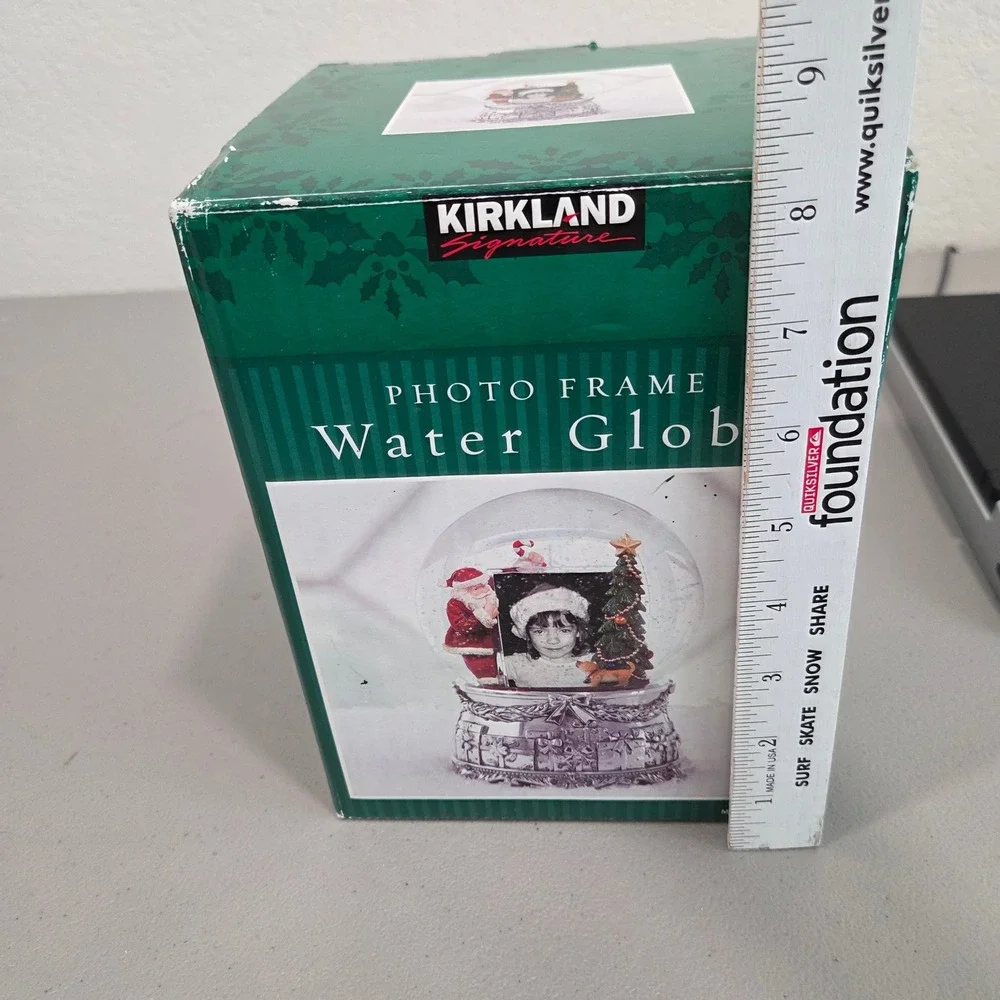 Kirkland Signature Christmas Photo Frame Water Snow Globe Musical I Love Santa